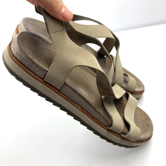 Merrell Leather Sandals  8 Taupe Velcro Juno BackStrap - Picture 6 of 16